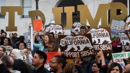 cnnee protestas california vs ice deportaciones