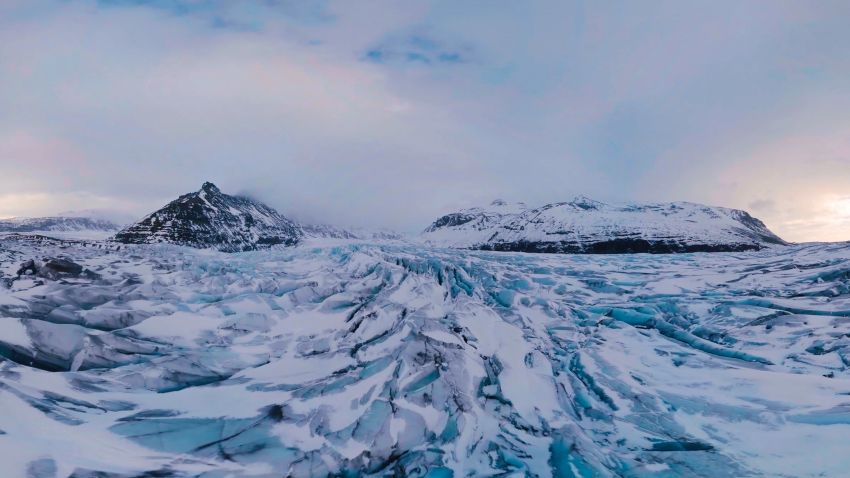 iceland glacier 1 crop VR