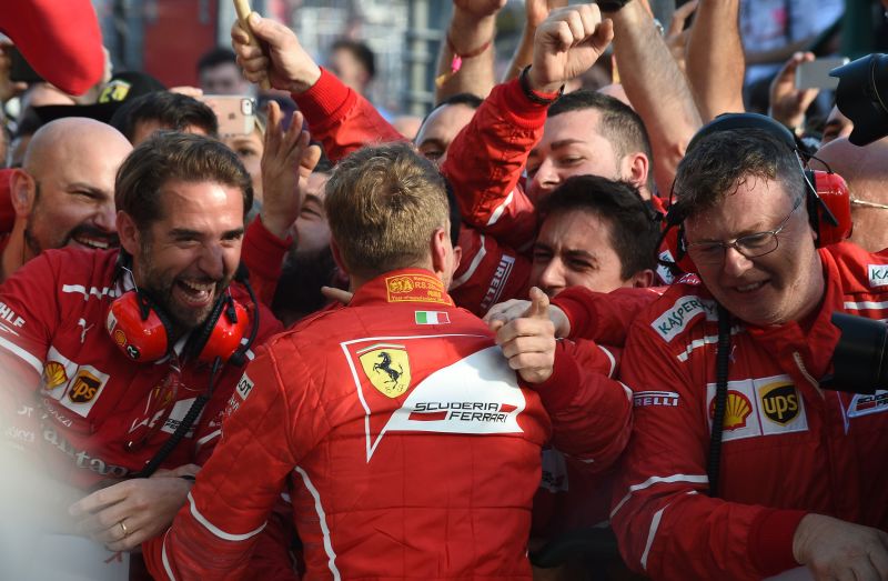 Ferrari: F1's Sleeping Giant 'back In Business' | CNN