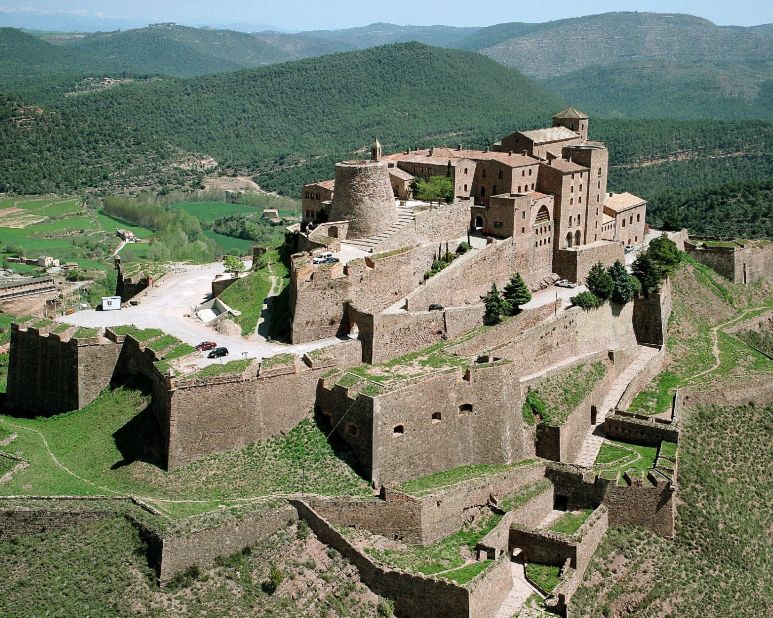<strong>Parador de Cardona</strong> -- Dating back to 800, this medieval castle in Cardona, Spain, will make visitors feel transported back to the Middle Ages.