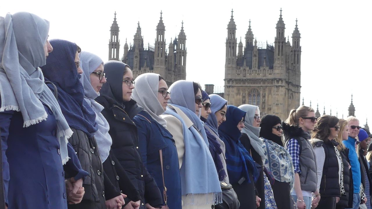 London attack muslim women westminster bridge 1