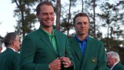 AUGUSTA, GEORGIA - APRIL 10:  Jordan Spieth of the United States presents Danny Willett of England with the green jacket after Willett won the final round of the 2016 Masters Tournament at Augusta National Golf Club on April 10, 2016 in Augusta, Georgia.  (Photo by Andrew Redington/Getty Images)