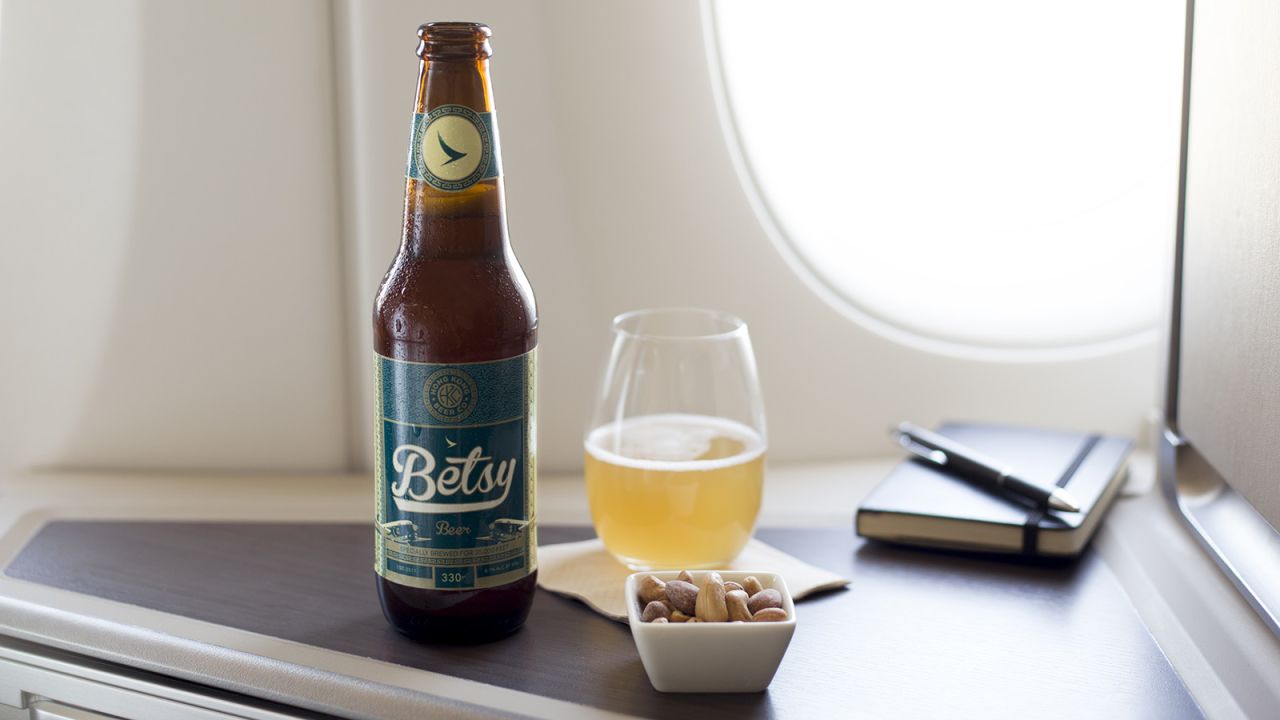 <strong>Beer crafted for planes: What's the difference? </strong>A few airlines are pouring energy into enhancing their onboard beer experience -- by introducing beers specially brewed for flights. Teaming up with Hong Kong Brew Co., Cathay Pacific is the latest to join the game.