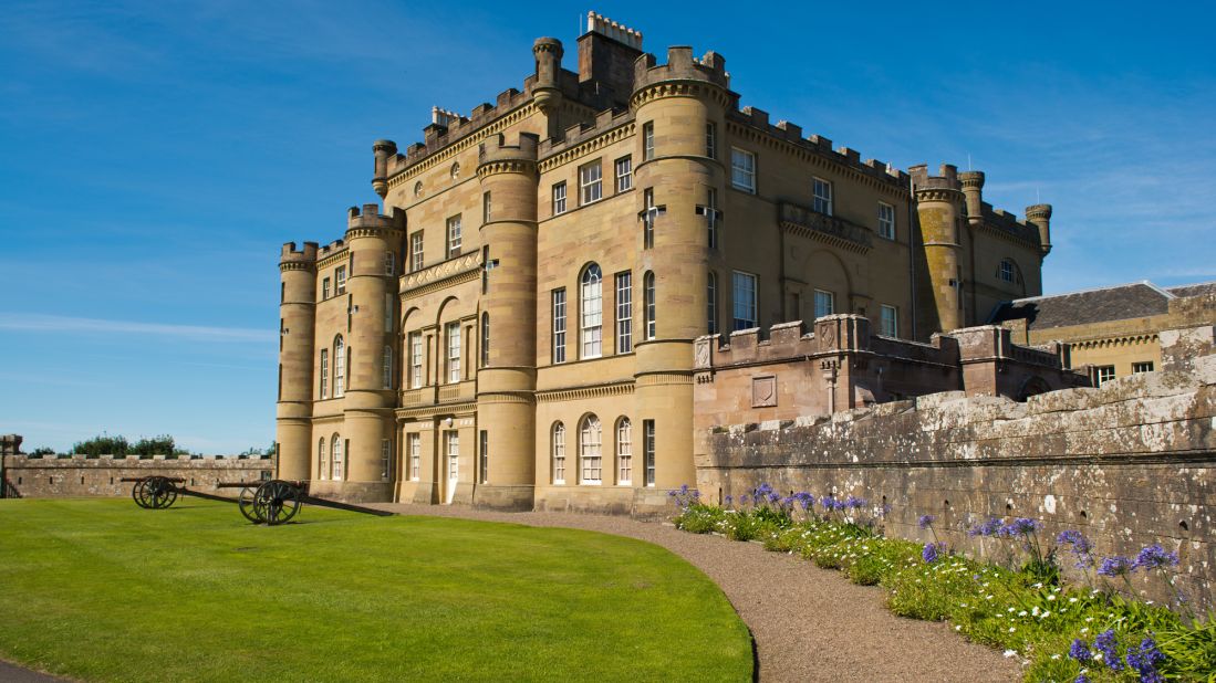 <strong>Culzean Castle</strong> -- Built in 1792, this castle in Ayrshire, Scotland, boasts a beautiful library, several museum-like drawing rooms and six grand guest suites.