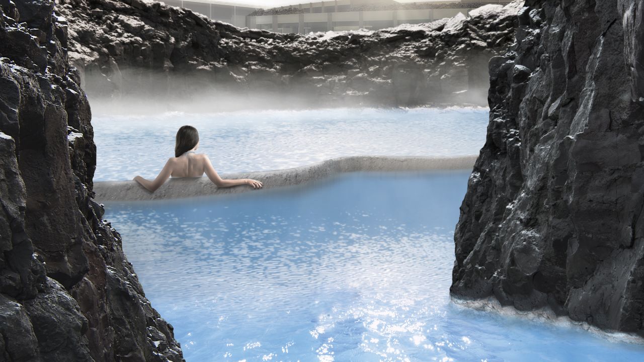 <strong>Hot facilities: </strong>As well as a spa using geothermally heated seawater, the Blue Lagoon also includes a sauna, steam room, waterfall, and in-water silica bar.