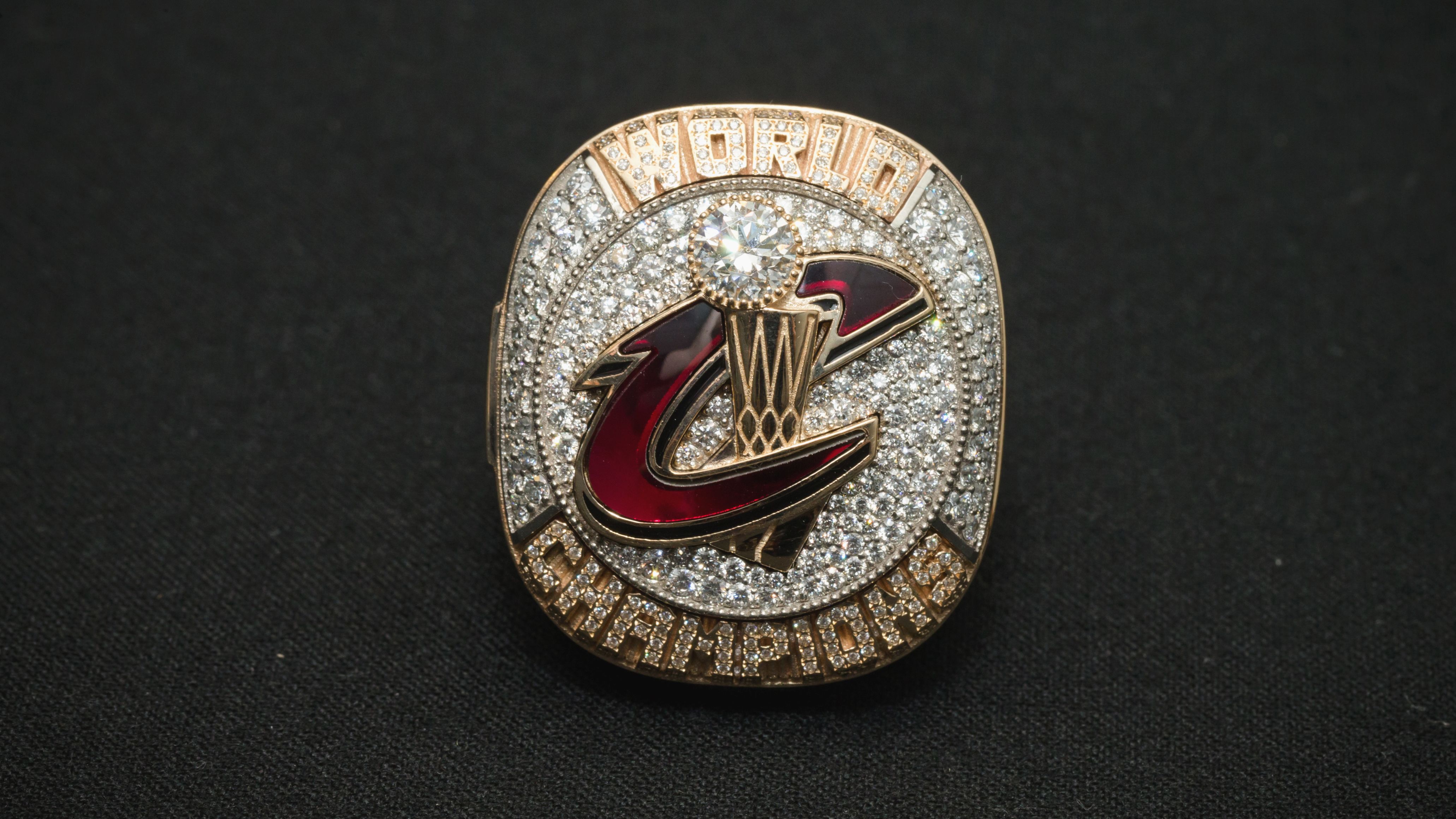 2015 Game-Used Regular Season 2014 World Series Championship Ring