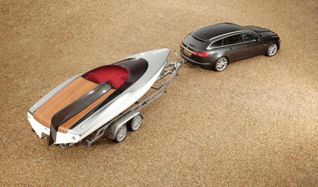 Peugeot is not the only brand designing beyond cars. Jaguar chief designer Ian Callum worked with Canadian yacht specialist Ivan Erdevicki on this concept for a speedboat.