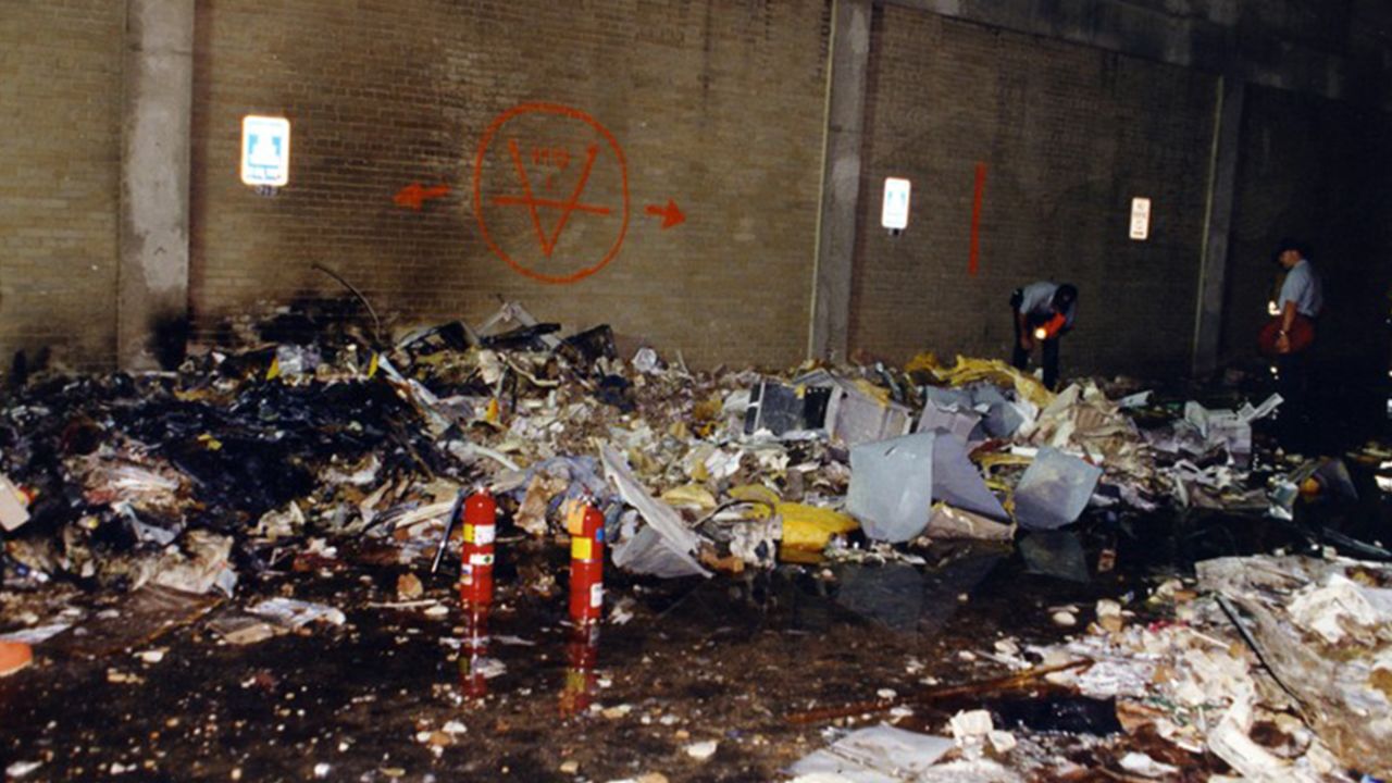 Pentagon 9/11 FBI photos - Pentagon exterior