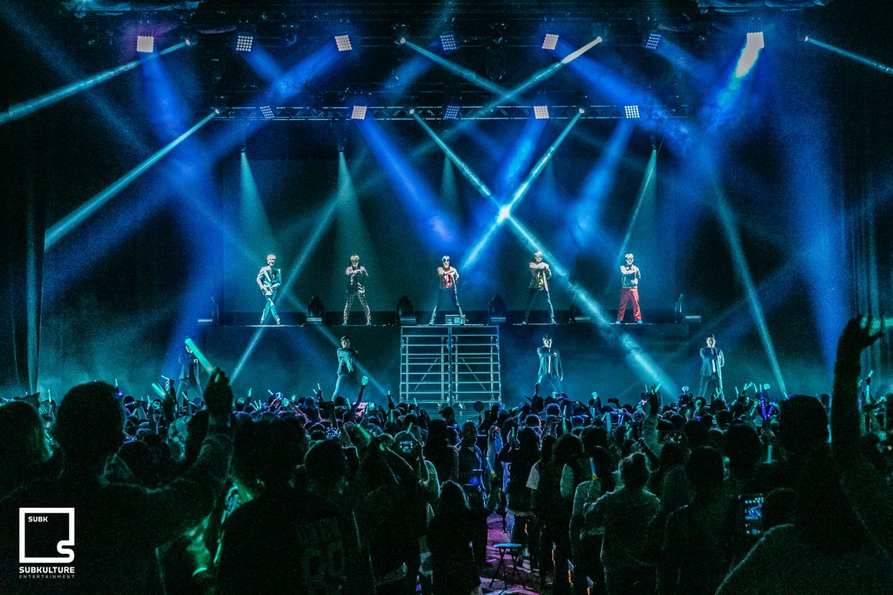 SHINee concert in Los Angeles