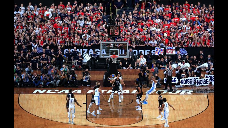 Isaiah Hicks rises for a first-half shot.