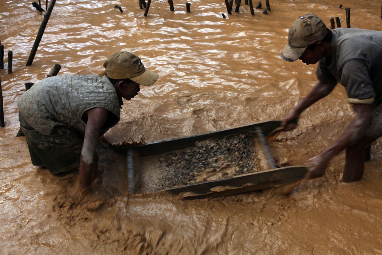 Miners use small-scale artisanal techniques to recover the stones. Approximately 50,000 miners have descended upon a new site in Ankeniheny-Zahamena.