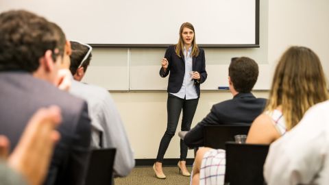 Lauren Cooley shares strategies for conservative activism at the annual meeting of the Florida Federation of College Republicans.