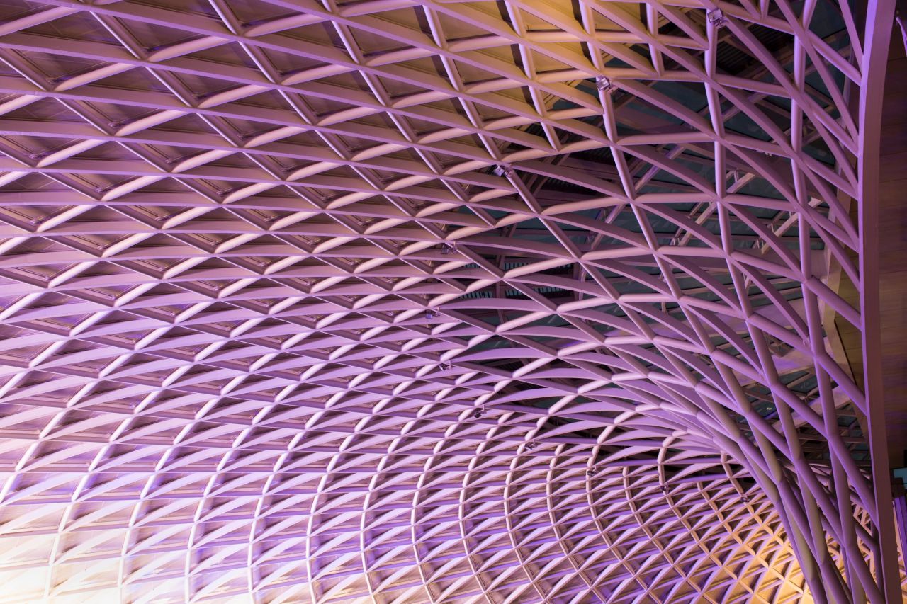 <a href="http://www.mcaslan.co.uk/" target="_blank" target="_blank">John McAslan</a> transformed London's King's Cross Station by removing the tunnel-like glass roof and adding a bow-shaped, 81,000-square-foot Western Concourse with a steel canopy.