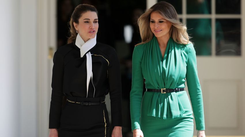 U.S. first lady Melania Trump (R) and Queen Rania (L) of Jordan walk through the White House West Colonnade prior to a joint news conference April 5, 2017 in Washington, DC.