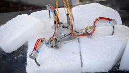 nasa ice gripping robot