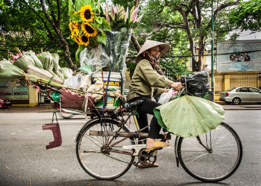 <strong>Javier Puig Saura: </strong>A career diplomat, Javier Puig Saura moved to Hanoi in 2014 and was blown away by the energy and color -- so much so, that it inspired him to resume his long-neglected hobby of photography. 