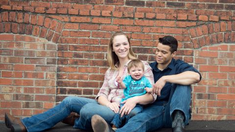 Victoria Baldwin and Adam Dyson, with son Bruce. (Stephanie Reeder Photography) 