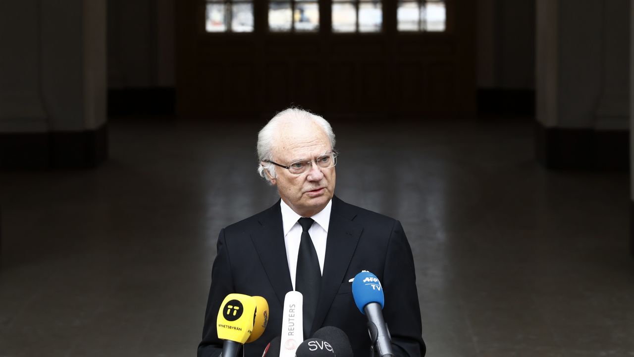 King Carl XVI Gustaf of Sweden makes a statement on April 8, 2017 in Stockholm, the day after the truck attack.