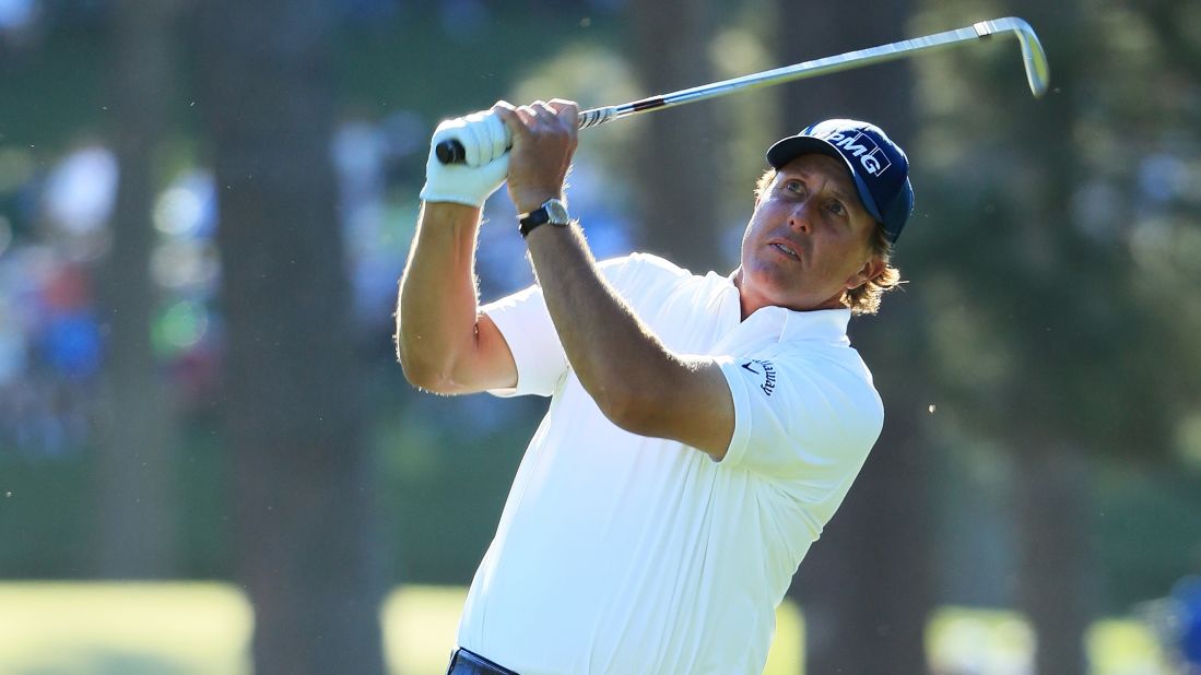 Phil Mickelson was hoping to mount a challenge for a fourth Masters green jacket but struggled to catch fire Saturday and faces an eight-shot deficit to the leaders.