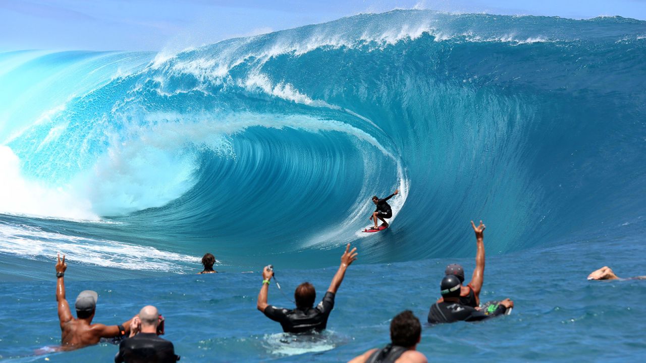 <strong>Teahupo'o (Tahiti): </strong>Riding the waves at Teahupo'o -- aka the world's heaviest and deadliest surf spot -- can either be the most memorable surf in your life or the most horrific wipeout.