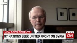 exp White House calls for more action on Syria_00000111.jpg