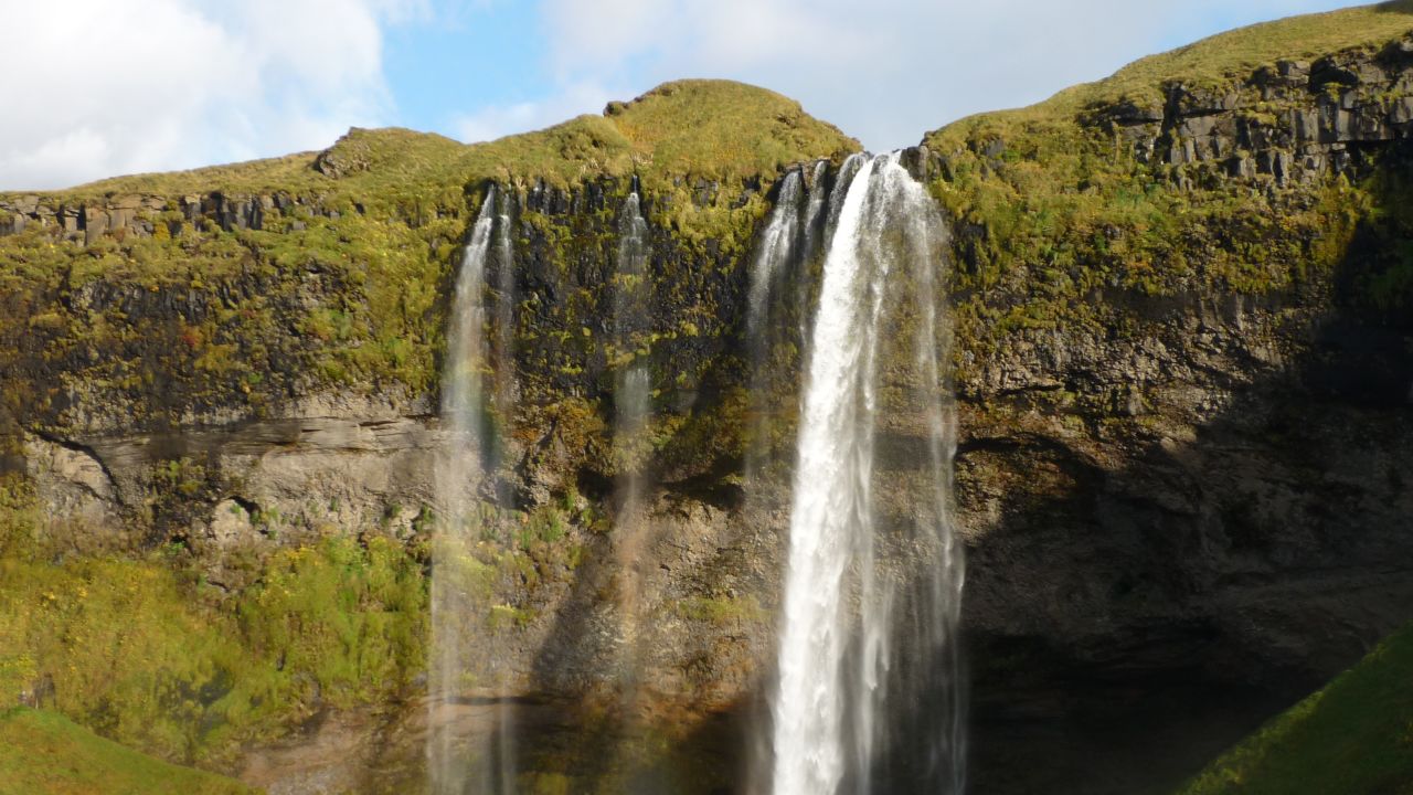 A waterfall you can stand beneath without getting wet.