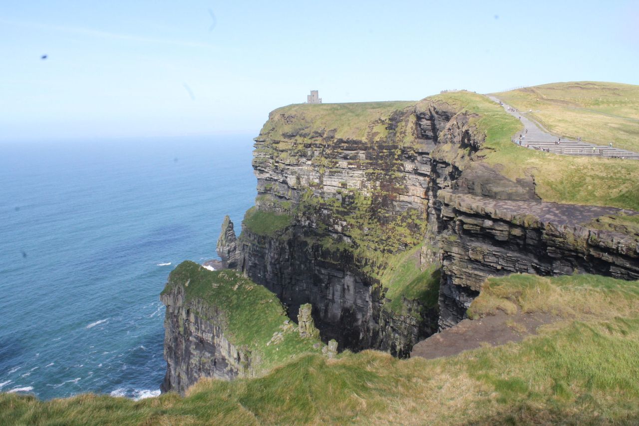 <strong>Cliffs of Moher, Ireland: </strong>The cliffs of Moher, rising 213 meters above the Atlantic Ocean and stretching for eight kilometers, are one of Ireland's biggest natural tourist attractions.