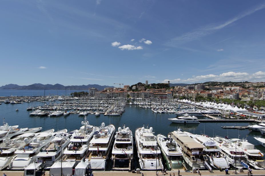 <strong>Superyacht: </strong>A superyacht is the ultimate status symbol in Cannes, available for rental for pocket change... If you're a superstar.