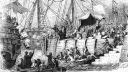 Boston Tea Party, 1773. (Photo by: Universal History Archive/UIG via Getty Images)