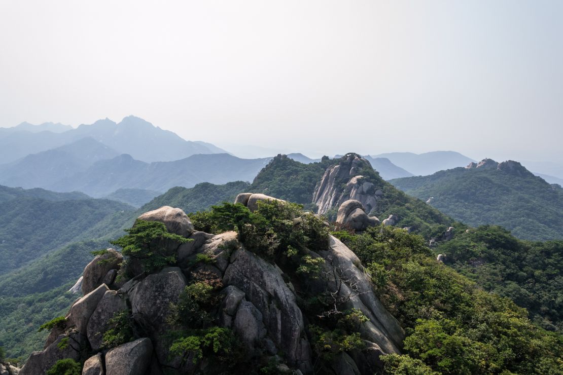 From Baegundae you can see neighboring peak Insubong.