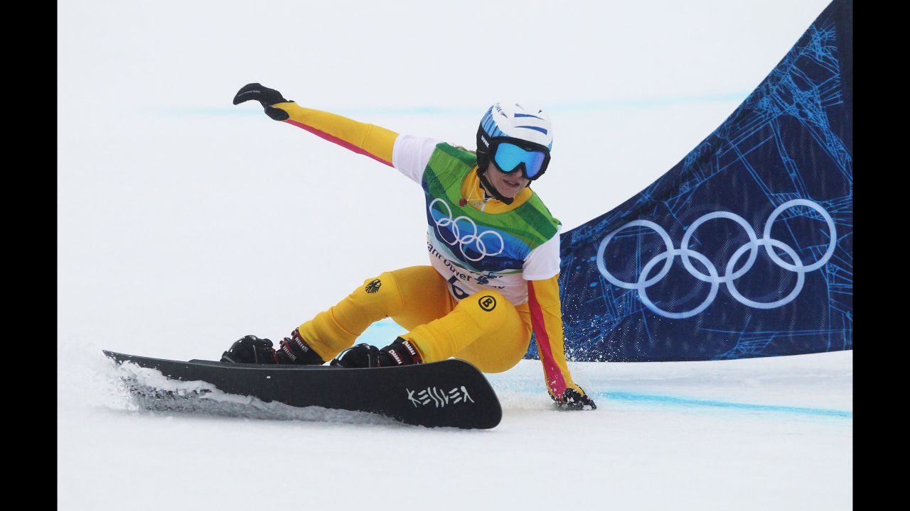 Snowboarding champion <a href="http://sochi2014.arch.articul.ru/www.sochi2014.com/en/athlete-amelie-kober.htm" target="_blank" target="_blank">Amelie Kober</a> represented Germany at the Turin Games of 2006. She was two months pregnant at the time. Despite falling in the quarterfinals, she picked herself up to continue and won a silver medal.