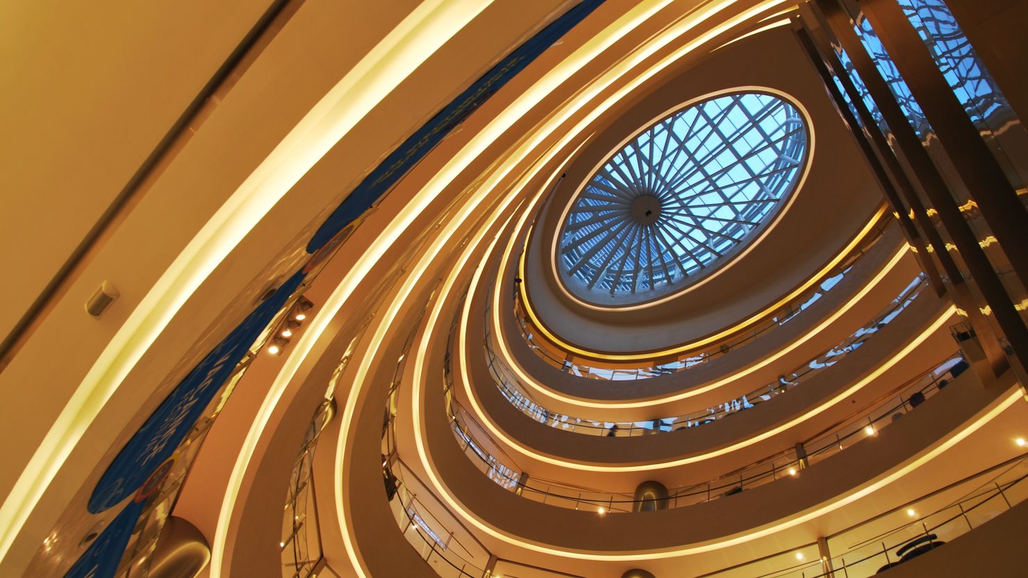 Shinseagae Department Store's roof is as impressive as what's on offer inside.