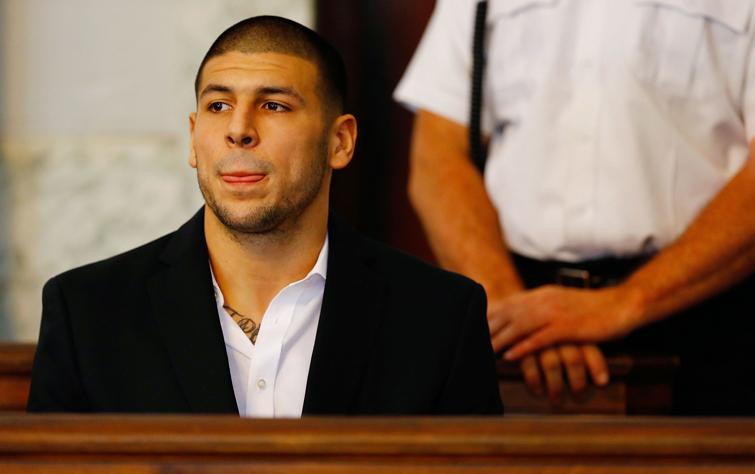 Aaron Hernandez told his mom that he was gay before his jail suicide,  reveals brother