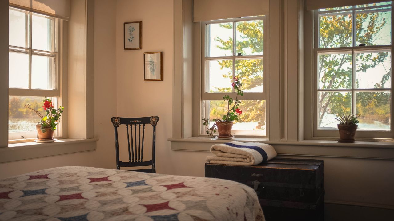 Saugerties Lighthouse has just two bedrooms.