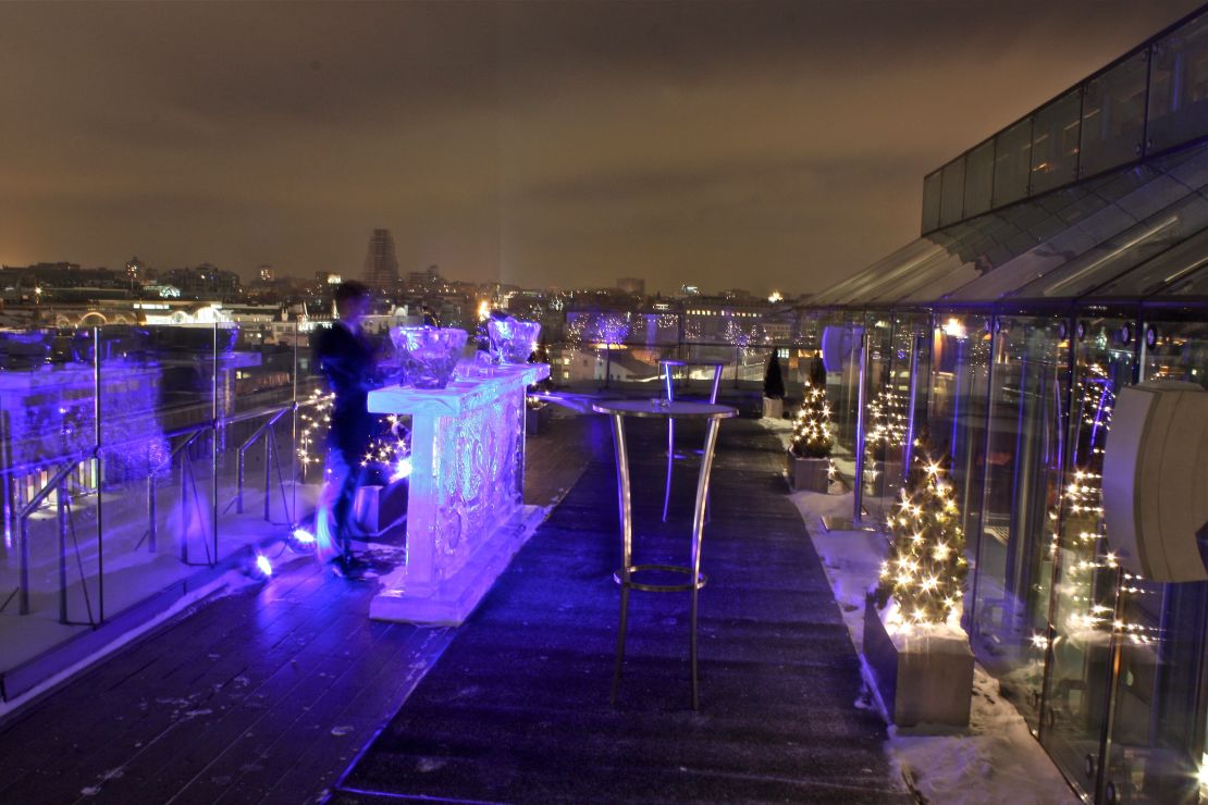 Brave the Russian winter and head to Park Hyatt's rooftop bar.