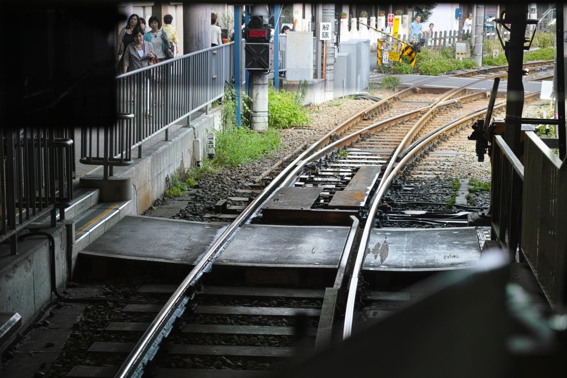 Shimotakaido, a trainspotter's dream destination.