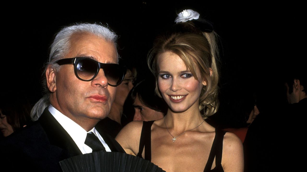Karl Lagerfeld and Claudia Schiffer at the 1995 Costume Institute gala for "Haute Couture."