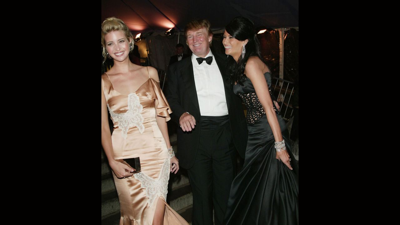 Donald Trump, Ivanka Trump and Melania Knauss