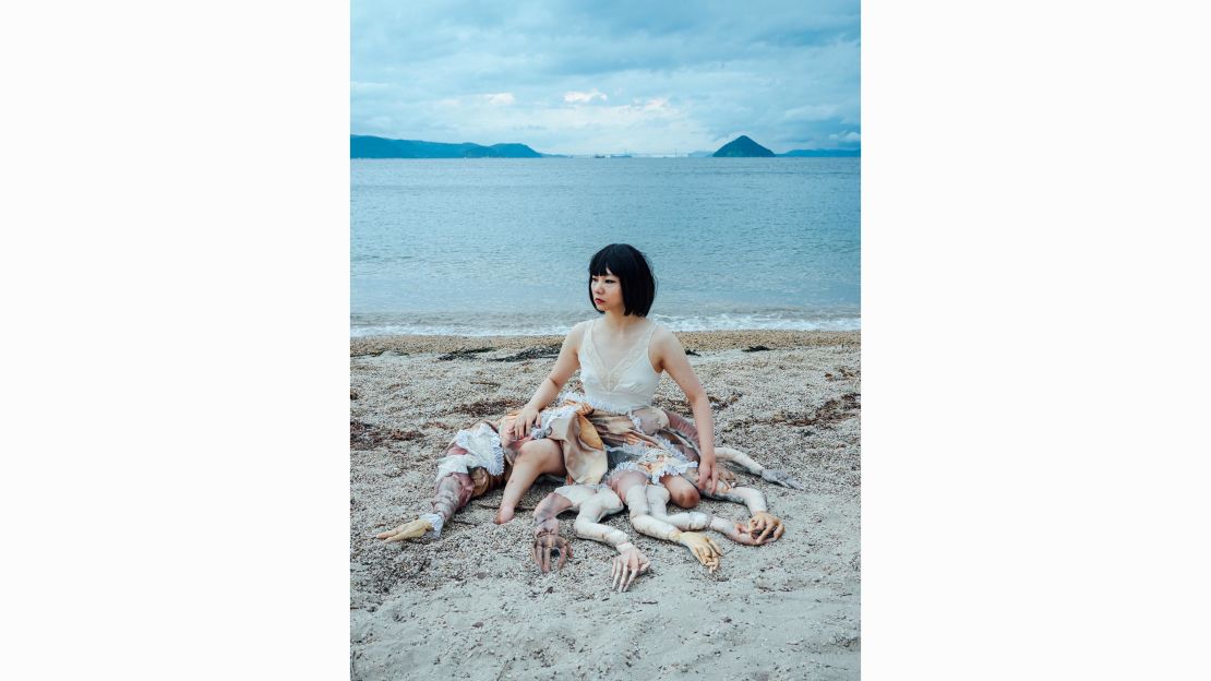 "Bystander #016" (2016) by Mari Katayama