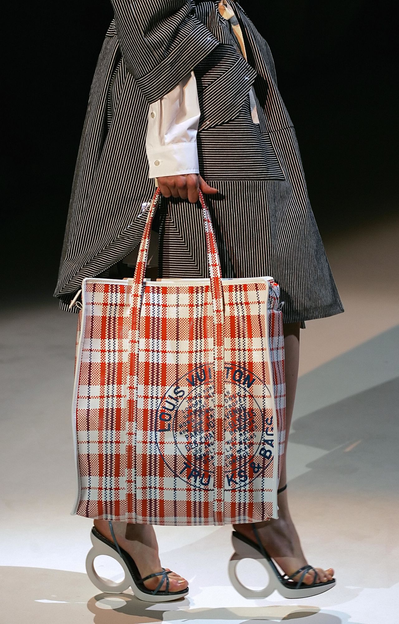 Louis Vuitton's Spring-Summer 2004 collection included this checkered nylon shopping bag. 