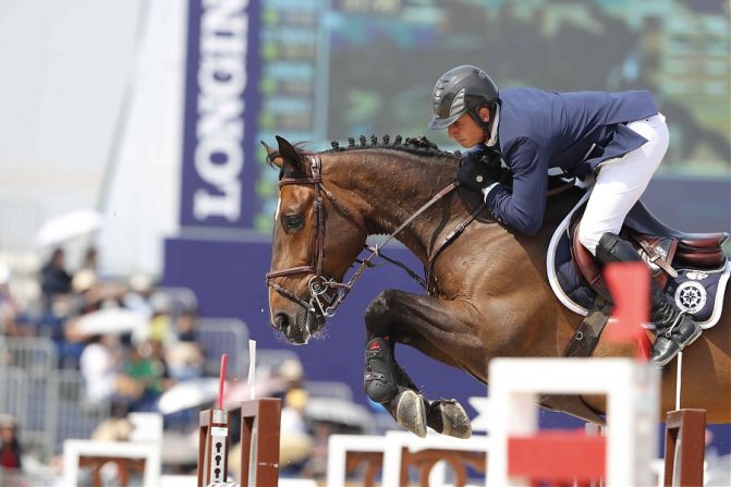 In the GCL, the St. Tropez Pirates were well-placed to take victory after Julien Epaillard's clear round (pictured). But an error-strewn performance from Simon Delestre saw the team plummet to eighth overall.