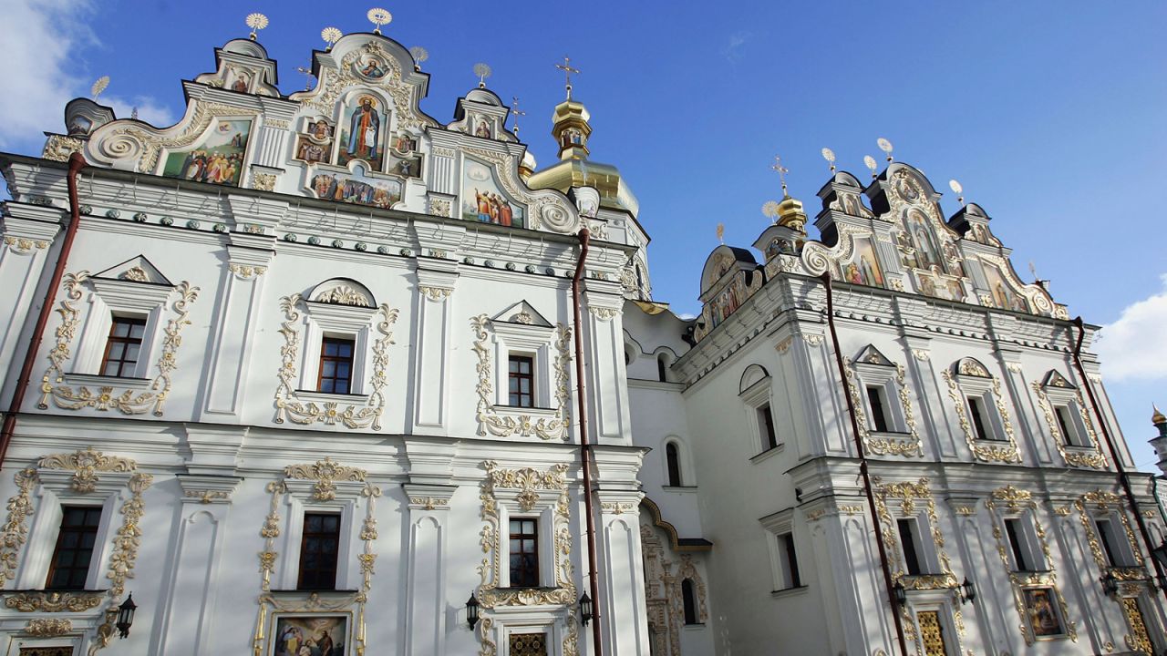 <strong>Kiev Pechersk Lavra, Kiev:</strong> Kiev Pechersk Lavra (Monastery of the Caves) is one of the most popular tourist attractions in Kiev along with St. Sophia's Cathedral.