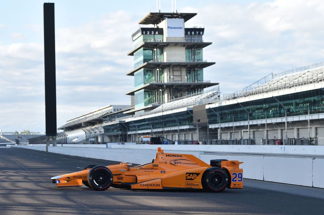 Fernando Alonso completed his first laps in an Indy Car at the Indianapolis Motor Speedway. 