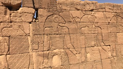 Some of the wall carvings on the Sudanese temples are reminiscent of Egyptian art. 