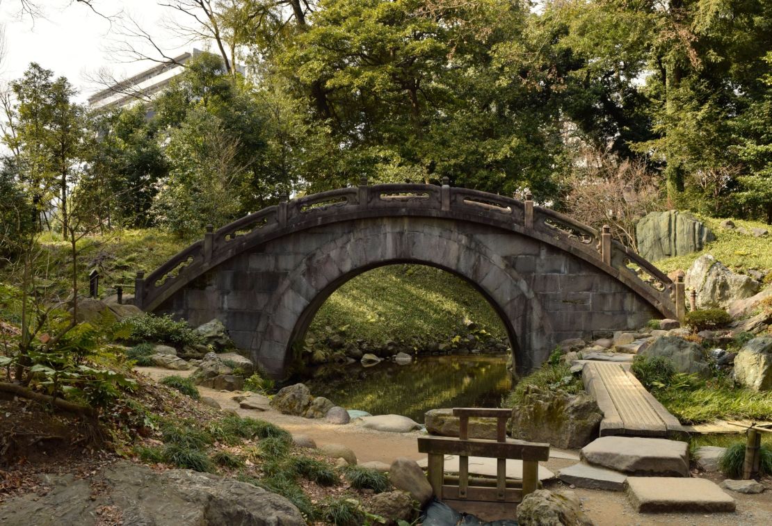 Tokyo is a surprisingly green city. 