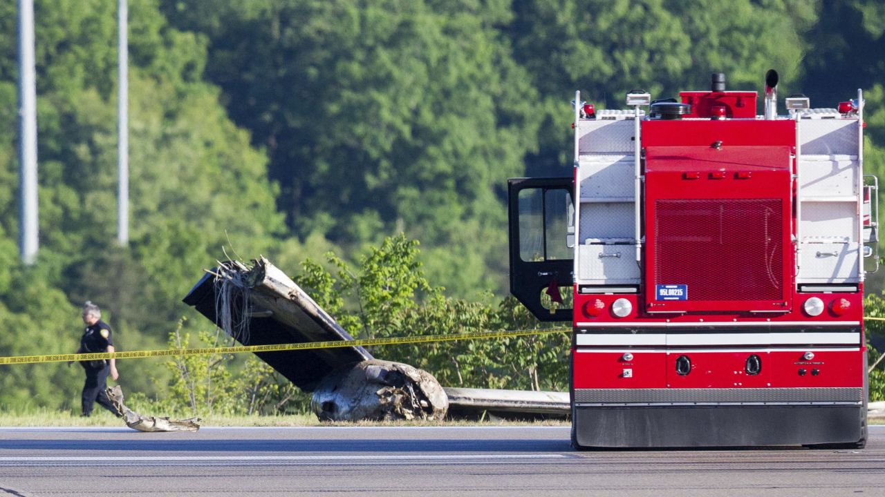Cargo plane crashes in West Virginia CNN