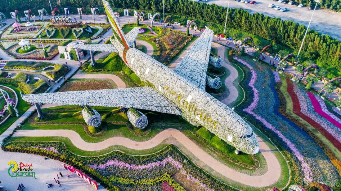 <strong>Flower plane: </strong>This life-size replica of the Emirates Airbus A380, received the Guinness Book of World Records'' "Largest Floral Installation" title in 2016.