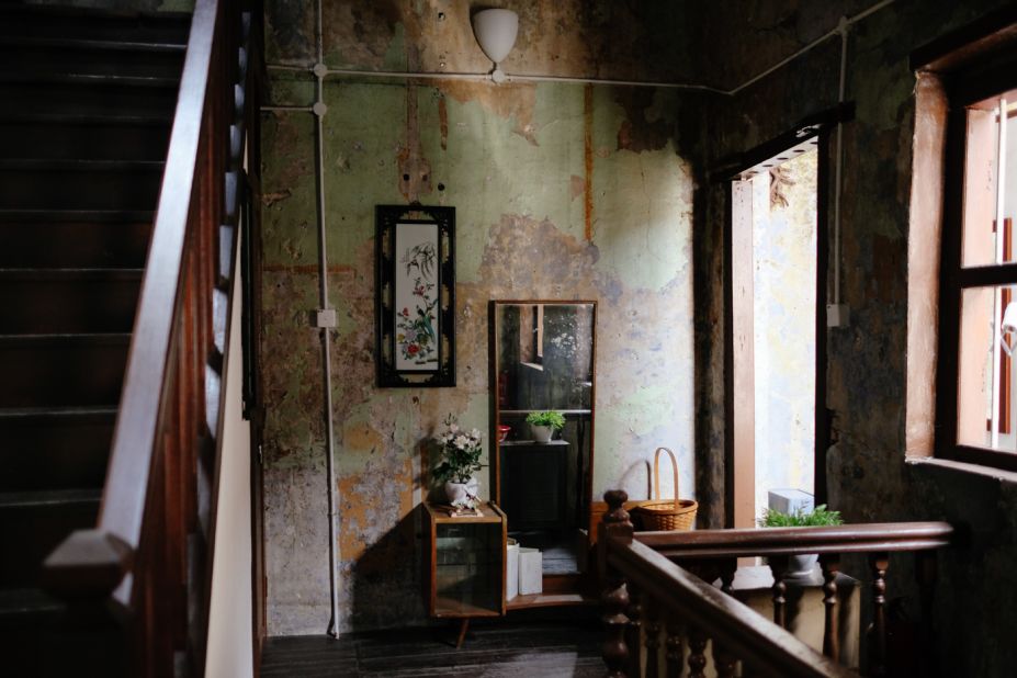 <strong>27 Concubine Lane:</strong> 27 Concubine Lane is a homestay in a restored 1908 shophouse owned by a Malaysian-British couple. It retains many original features, with other parts -- windows, floorboards, latticework -- sourced from a salvage yard.