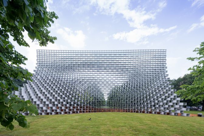 The 273-square-foot pavilion was made from 1,802 stacked fiber glass boxes. When built in 2016, architect Bjarke Ingels<a href="http://edition.cnn.com/2016/06/07/architecture/serpentine-summer-pavilion-bjarke-ingels/" target="_blank"> likened the overall look</a> to a line being "unzipped."