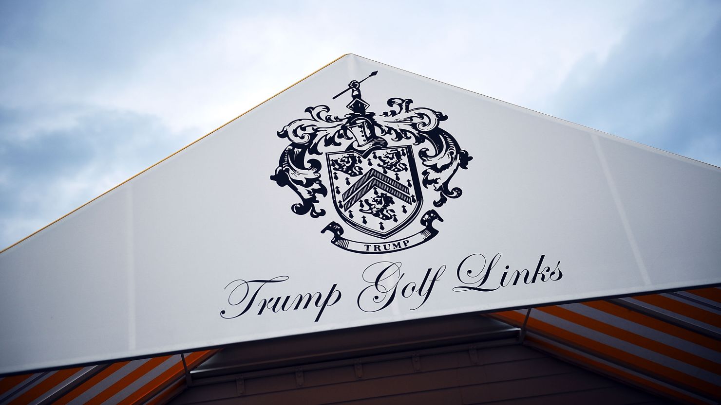 Trump golf course vandalized trnd